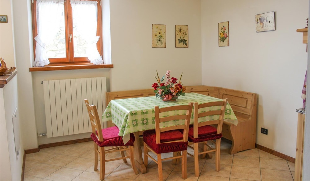 Villa, 2 Bedrooms (B) photo 2