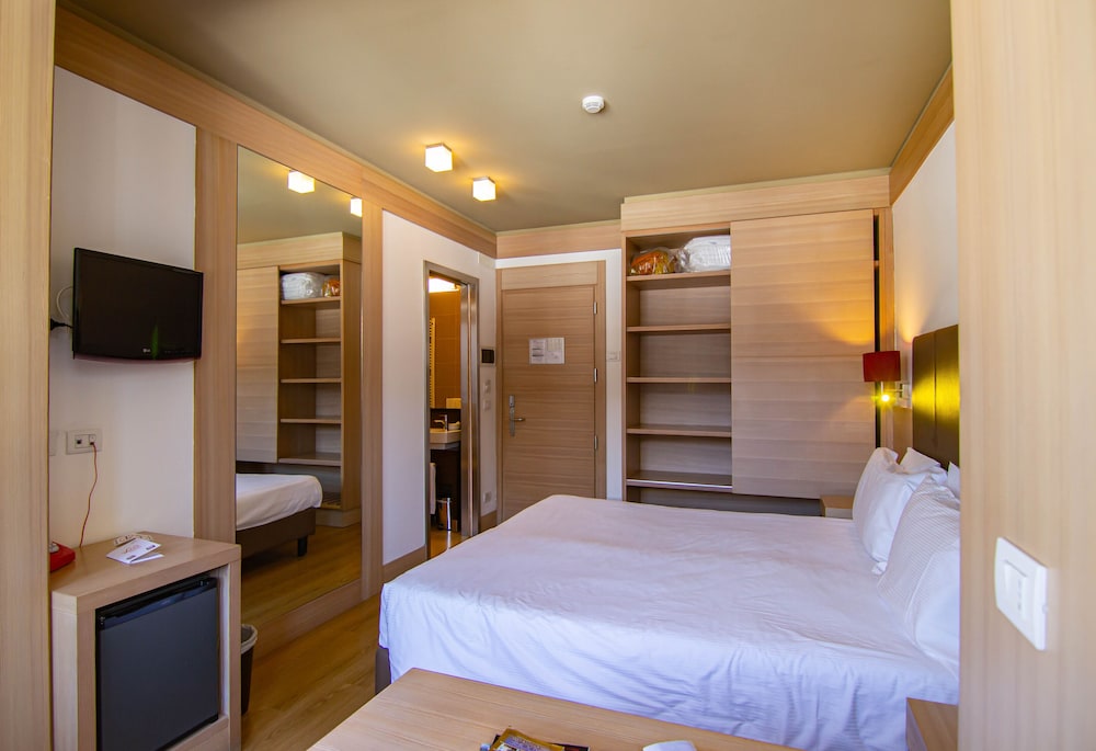 Double Or Twin Room (With Spa Access) - Photo 5