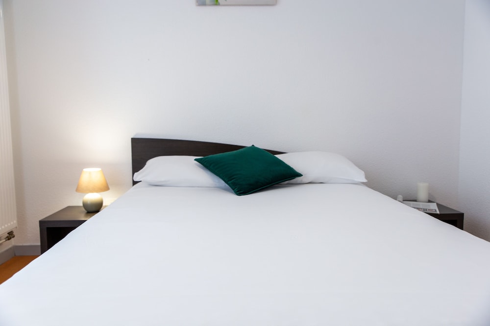 Standard Apartment - Photo 1