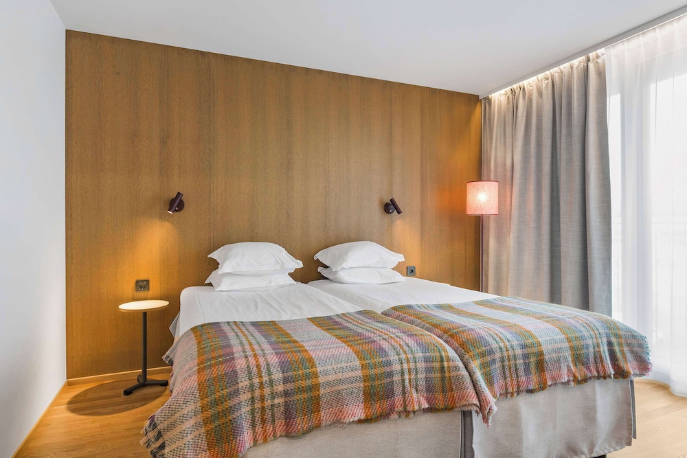 Family Room, Multiple Beds, Non Smoking, Balcony