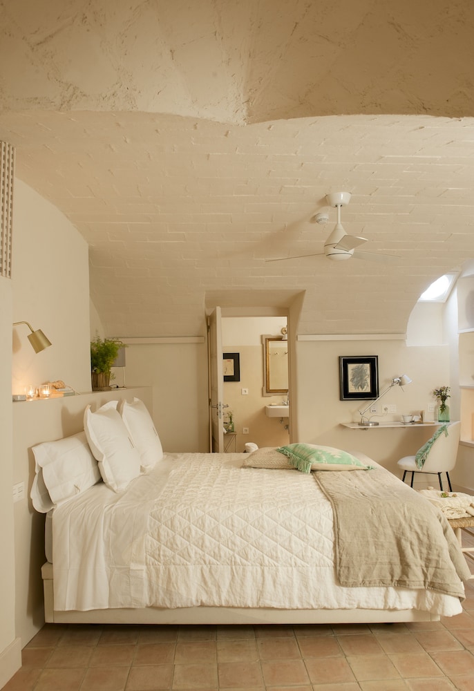 Comfort Room (Silence) photo 2