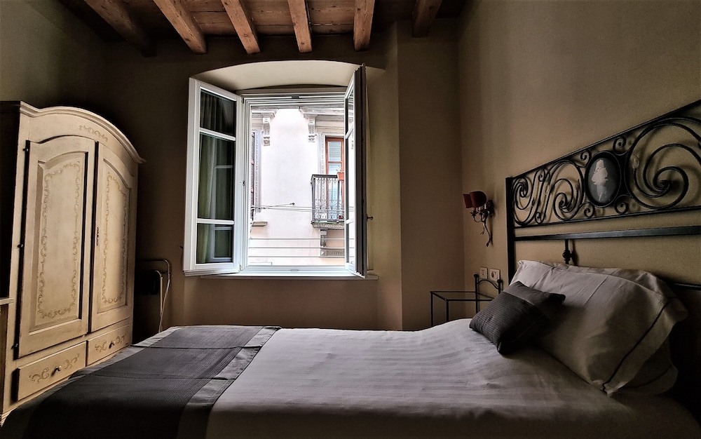 Traditional Twin Room, Accessible, City View