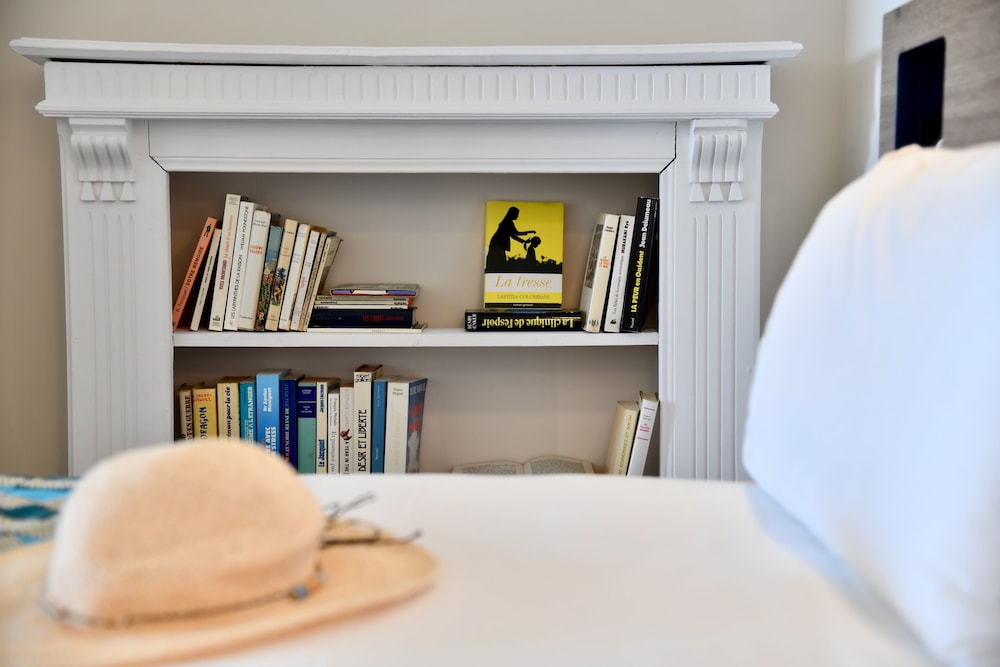 Duplex - Photo 6