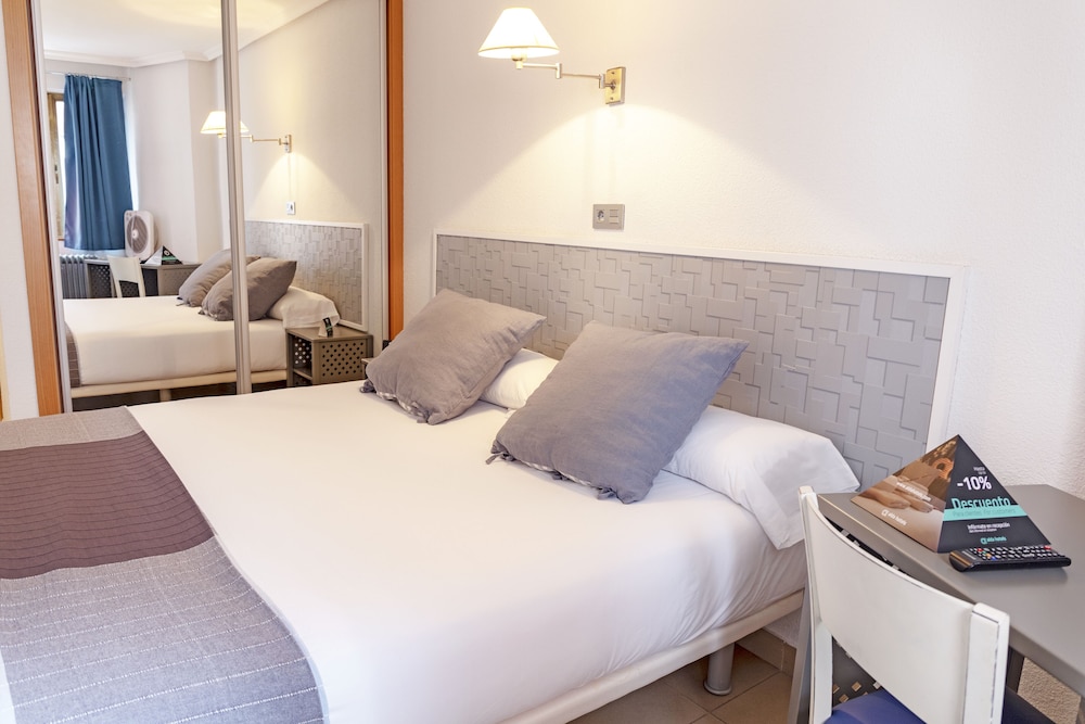 Superior Double Room photo 2