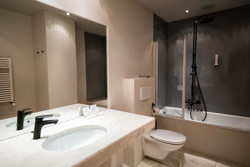 Junior Suite, Lake View (Superior) photo 3