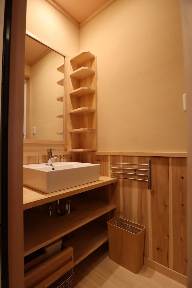 Deluxe Room 2 photo 3