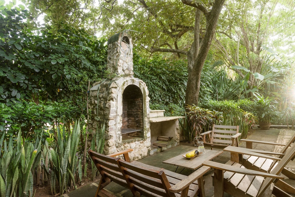 Garden View Casita V4
