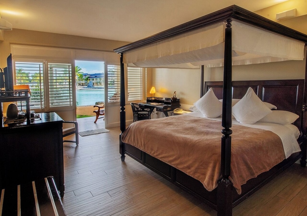 Special Offer Long-Stay Package: Ground-Floor Beachside Room photo 2