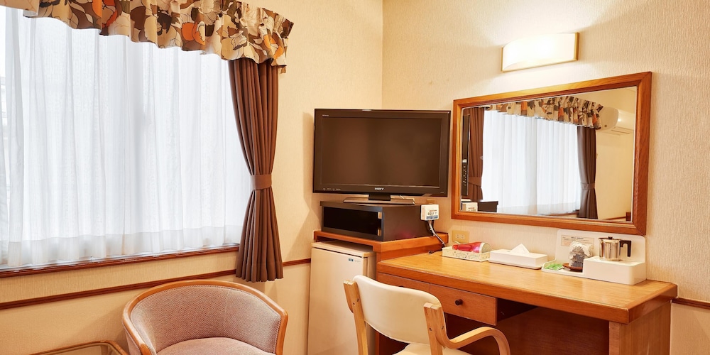 Twin Room, 2 Double Beds, Non Smoking - Photo 9