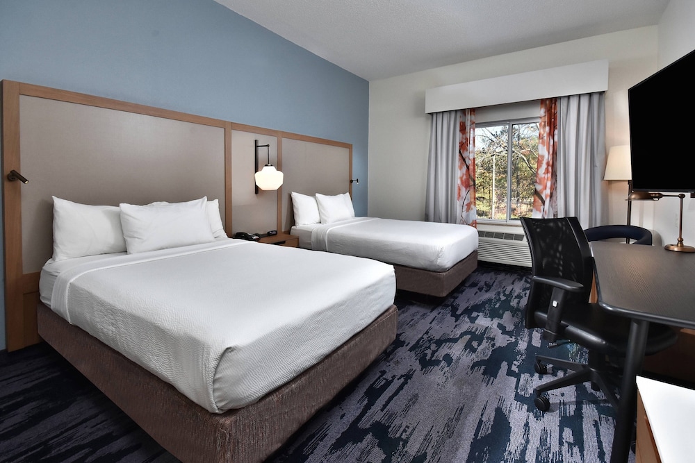 Room, 2 Double Beds (Hearing Accessible) - Photo 1