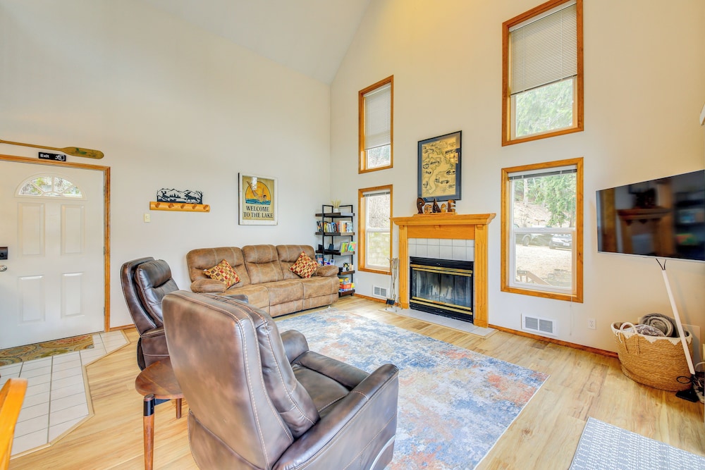 House (2 Bedrooms) photo 2