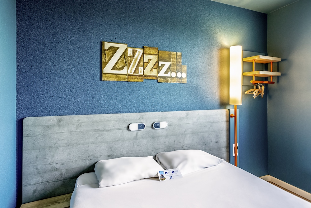 Double Room - Photo 5