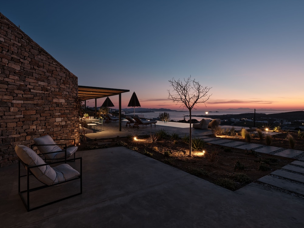 Theta Villa photo 3