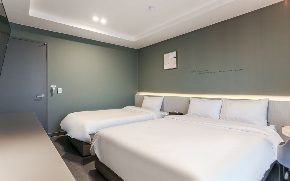 Twin Room, Ocean View - Photo 2