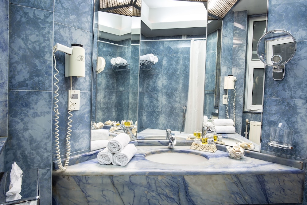 Executive Suite, Sea View - Photo 22