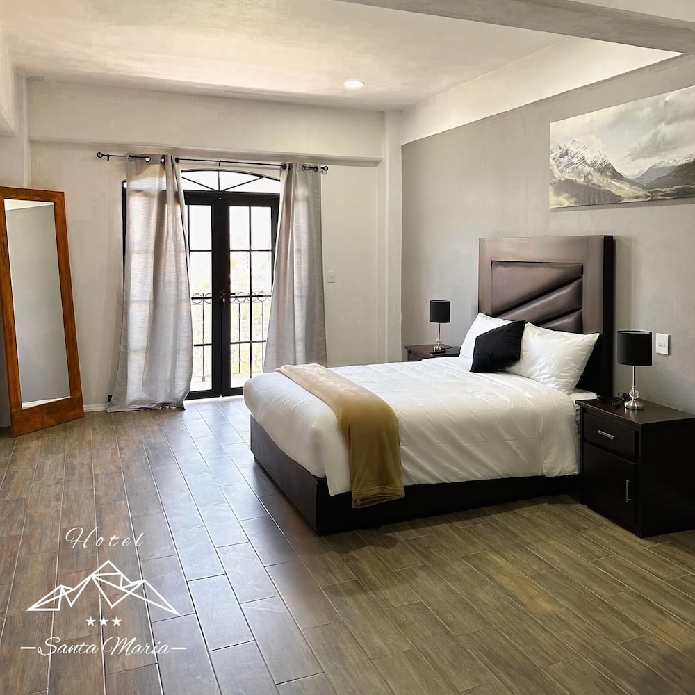 Standard Double Room, Balcony, Mountain View