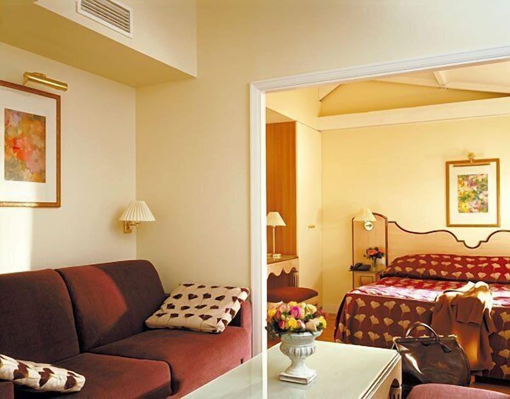 Standard Room photo 1