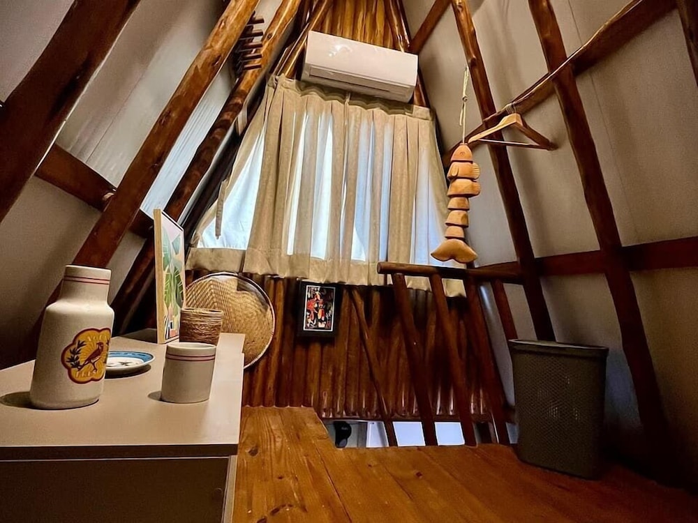 Basic Cabin photo 3