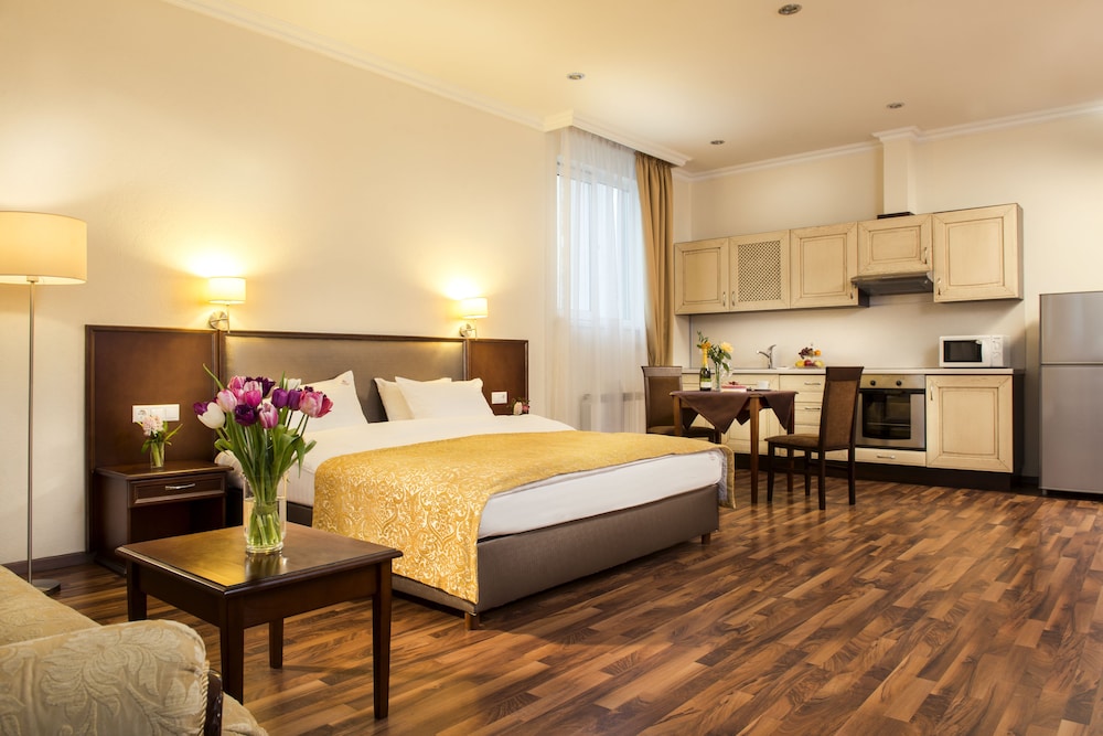 Junior Suite Apartments