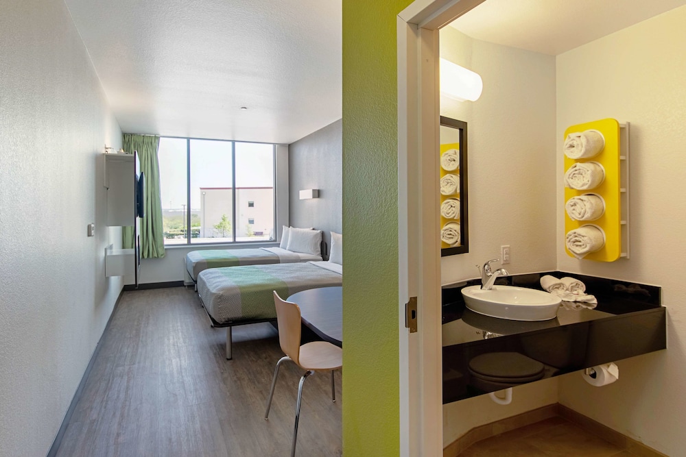 Standard Room, 2 Double Beds, Non Smoking, Refrigerator & Microwave - Photo 1