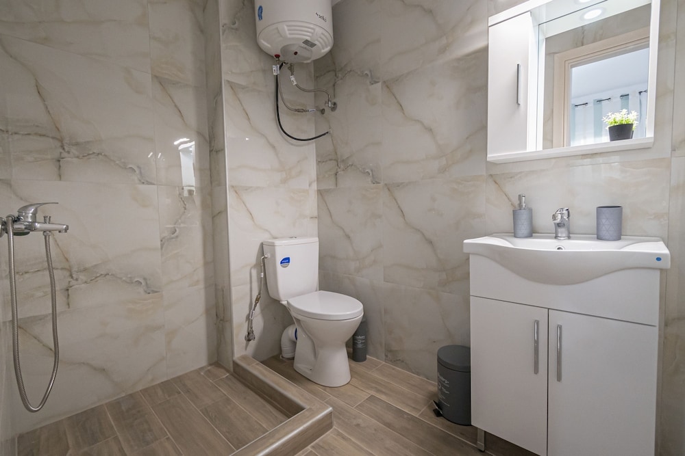 Kyranna Apartment 1 by Rentalspro, Billede 13