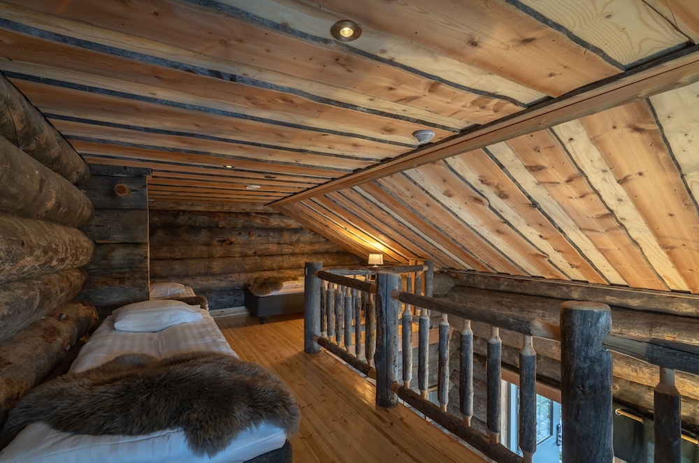 Log Suite Cabin photo 3