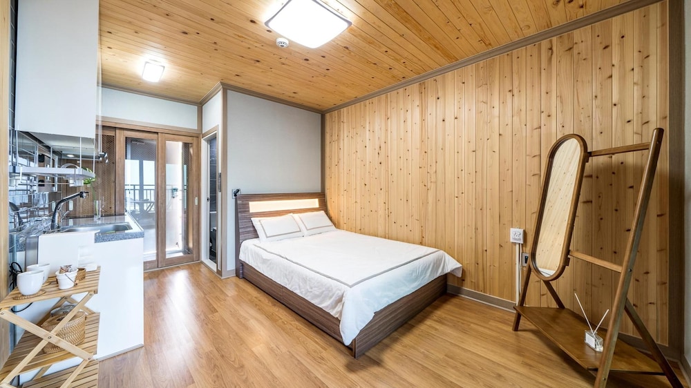 Basic Room, 1 Bedroom (105Ho(2cheung)) photo 1