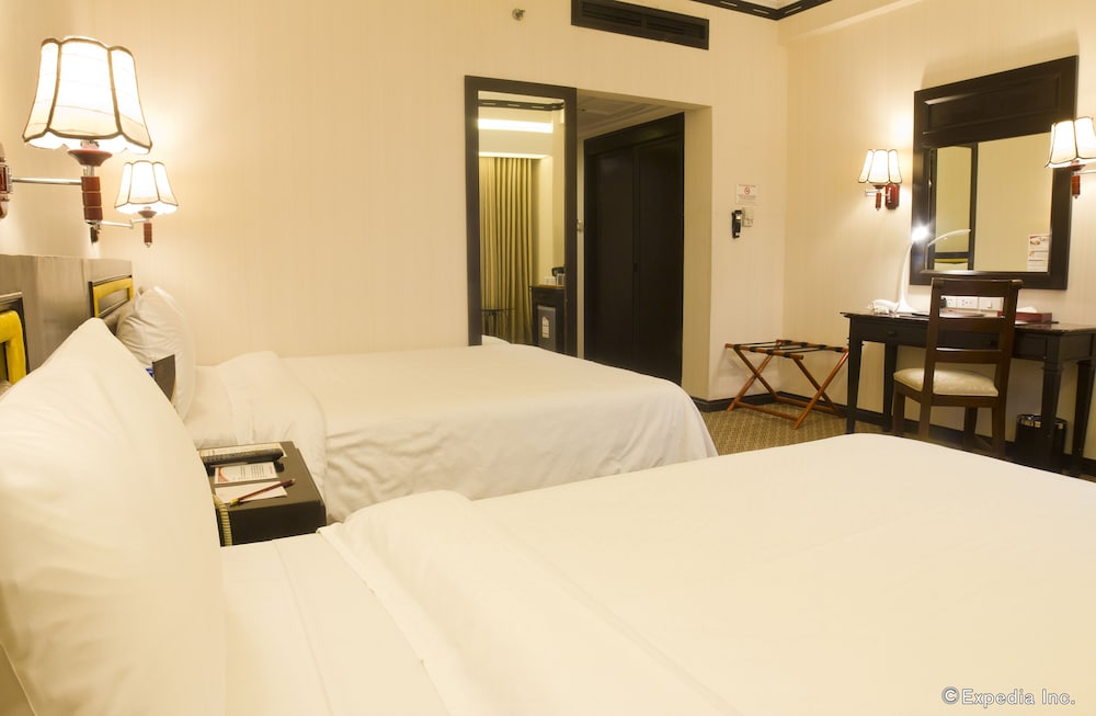 Deluxe Room - Photo 4