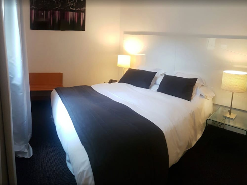 Junior Single Room