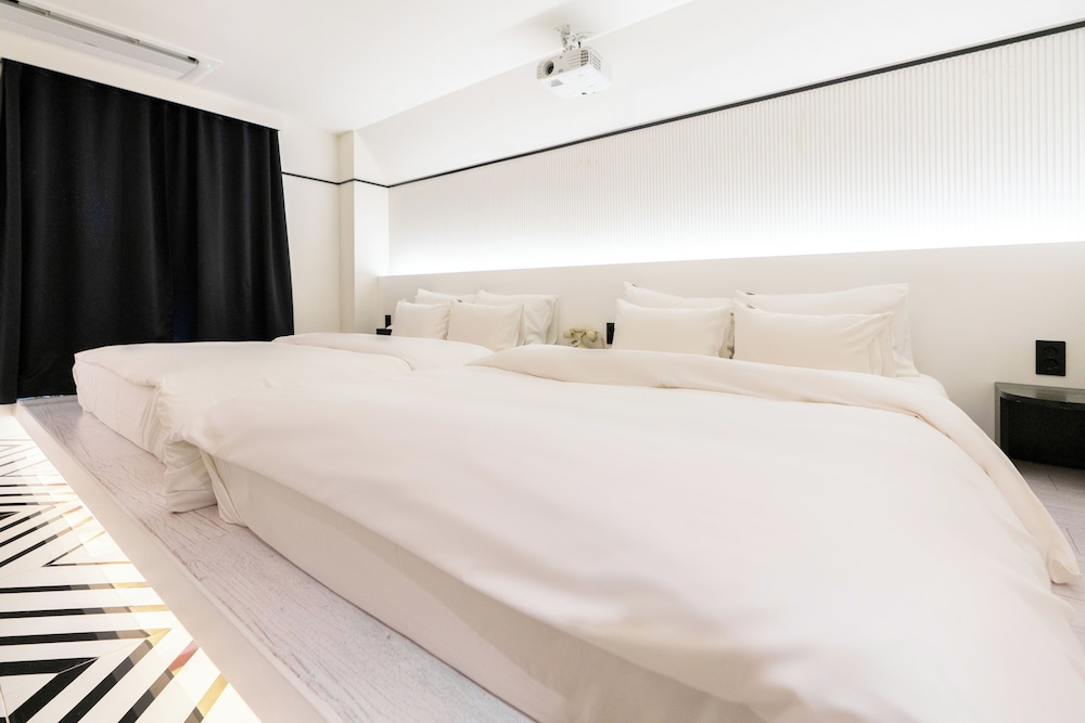 Premium Room - Photo 2