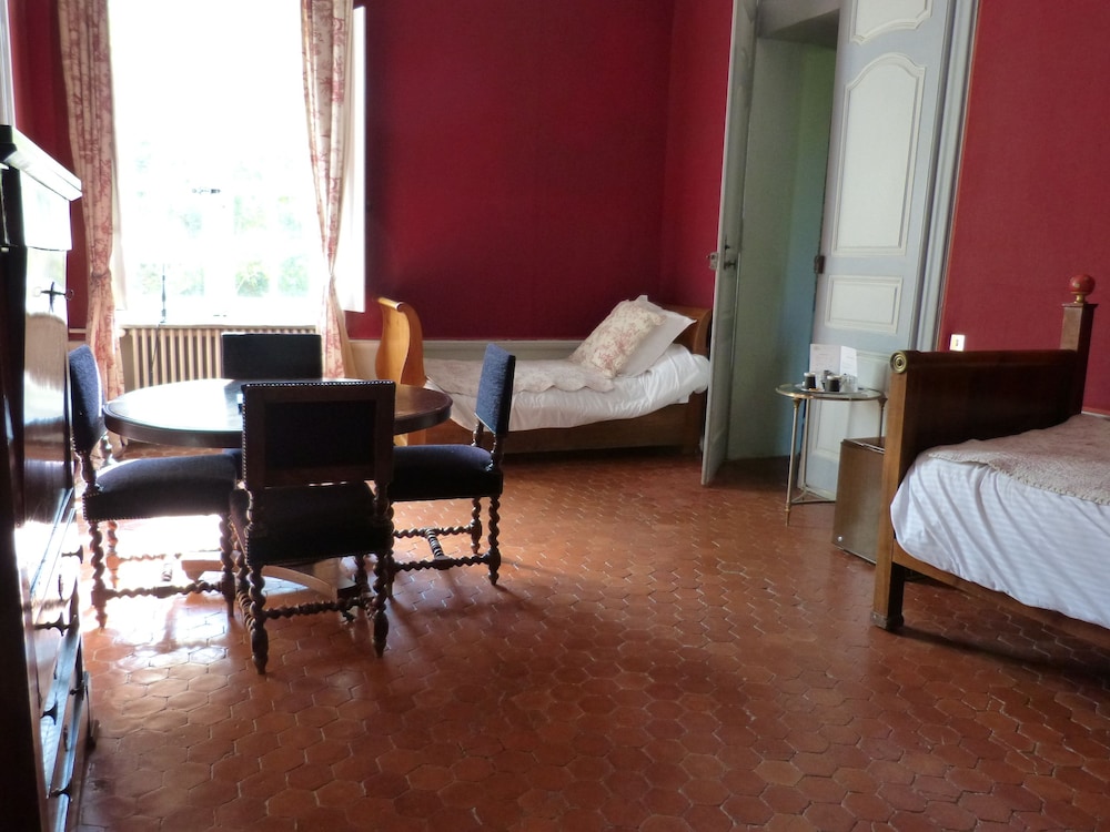 Suite - Photo 6