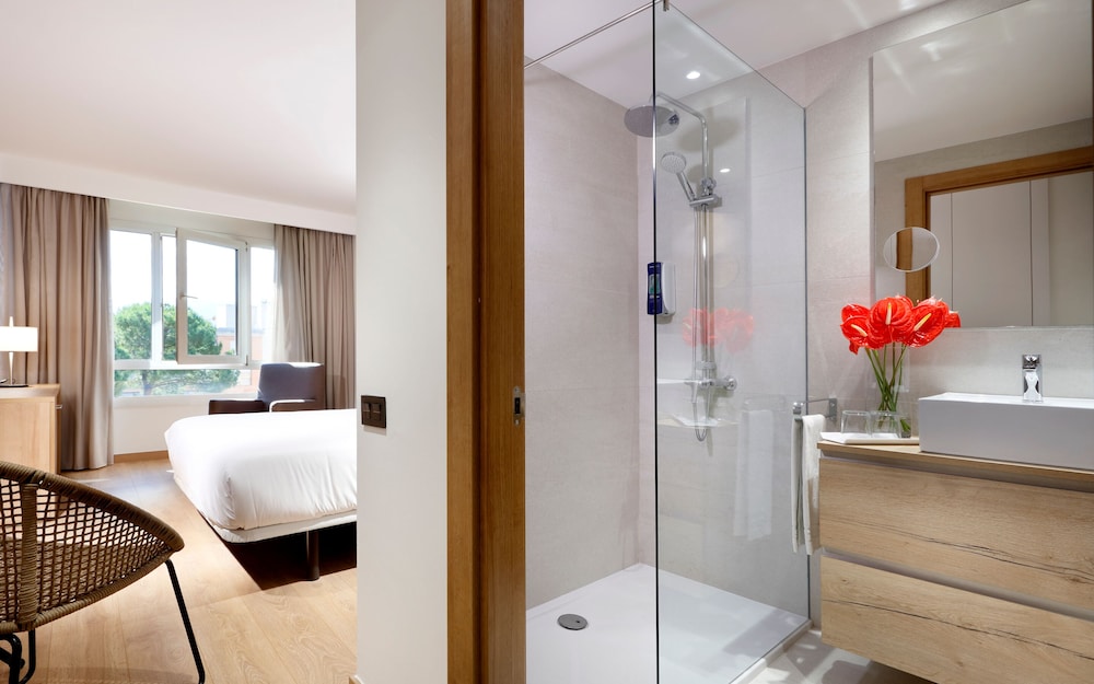 Double Room - Photo 2