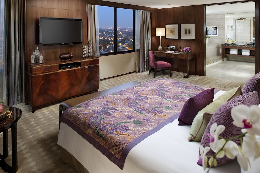 Mandarin, Suite, 1 King Bed photo 1