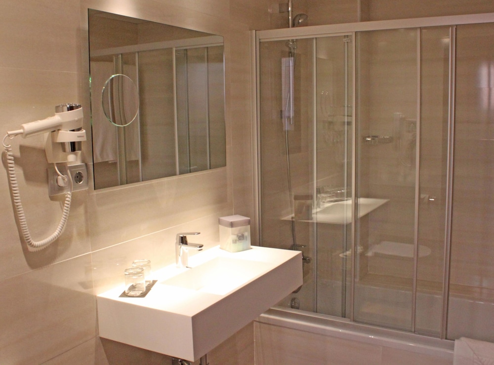 Standard Double Room Single Use