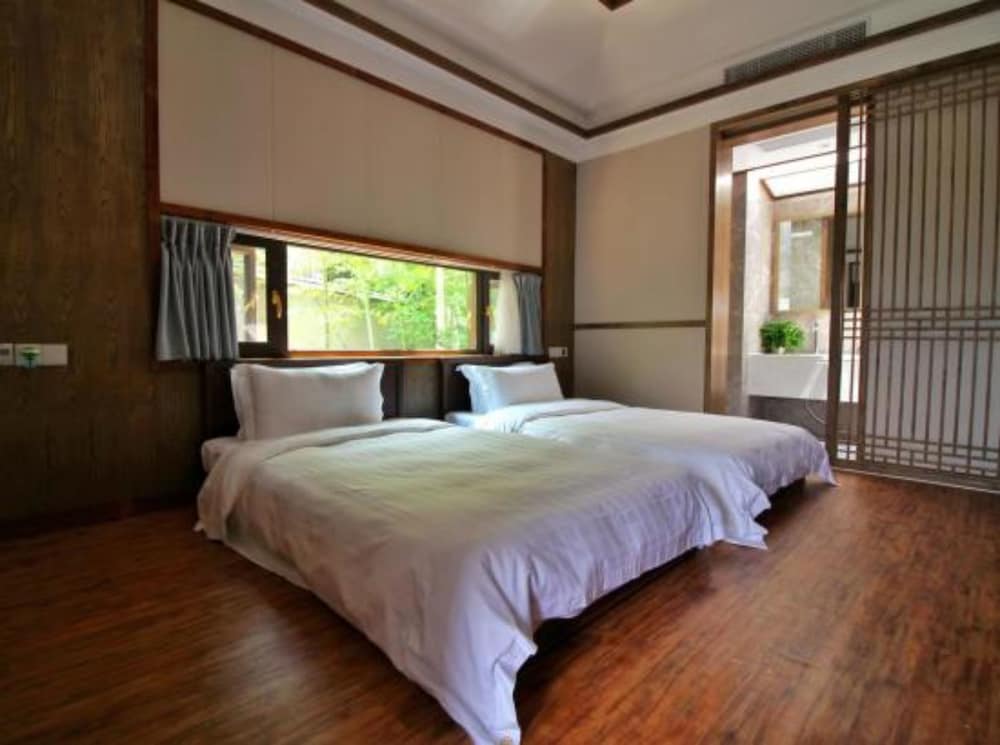 Standard Twin Room photo 1
