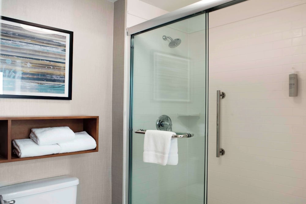 Suite, 2 Queen Beds, Non Smoking - Photo 8
