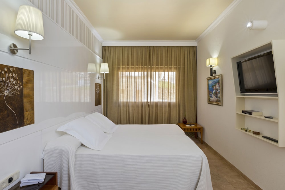 Comfort Room - Photo 4