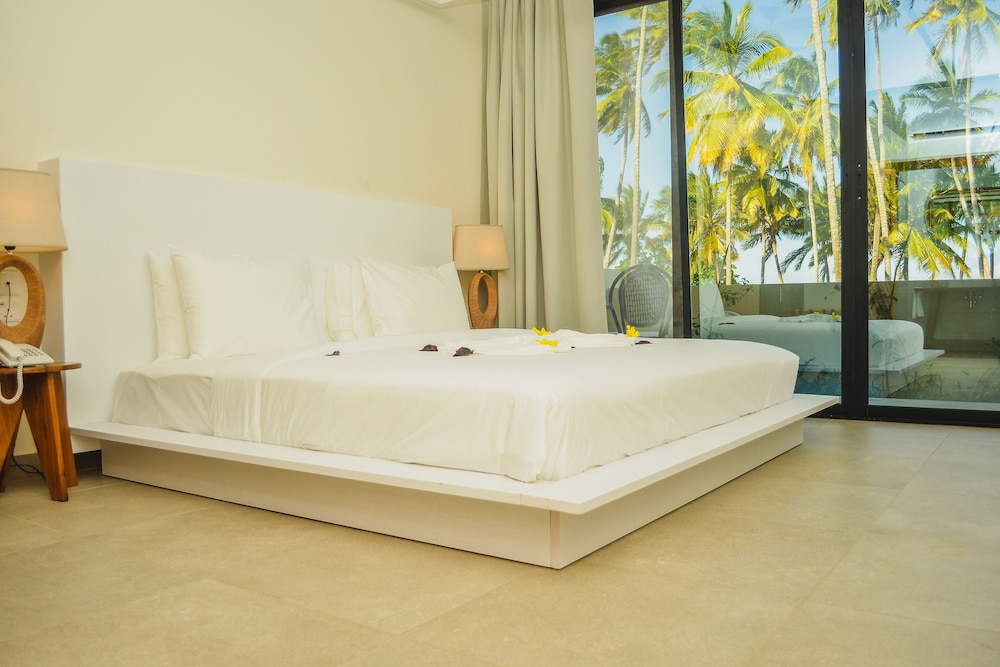 Superior Room, Sea View - Photo 1