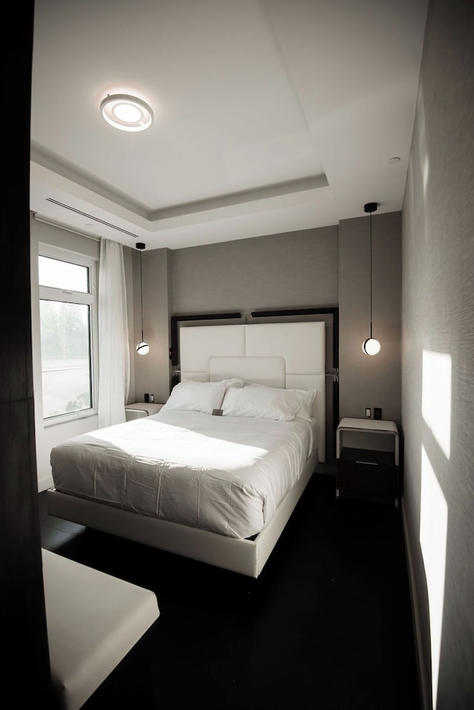 Premier Suite, 1 King Bed with Sofa bed, Non Smoking