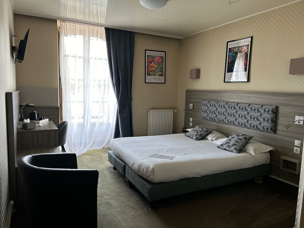 Superior Double or Twin Room - Photo 1