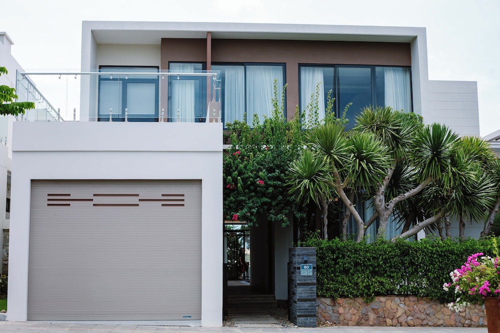 Family Villa, Balcony, Garden View photo 1