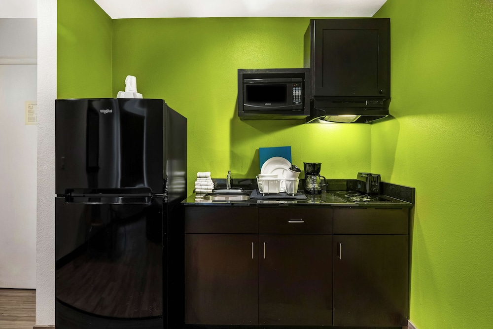Deluxe Room, 2 Double Beds, Non Smoking, Kitchenette - Photo 3