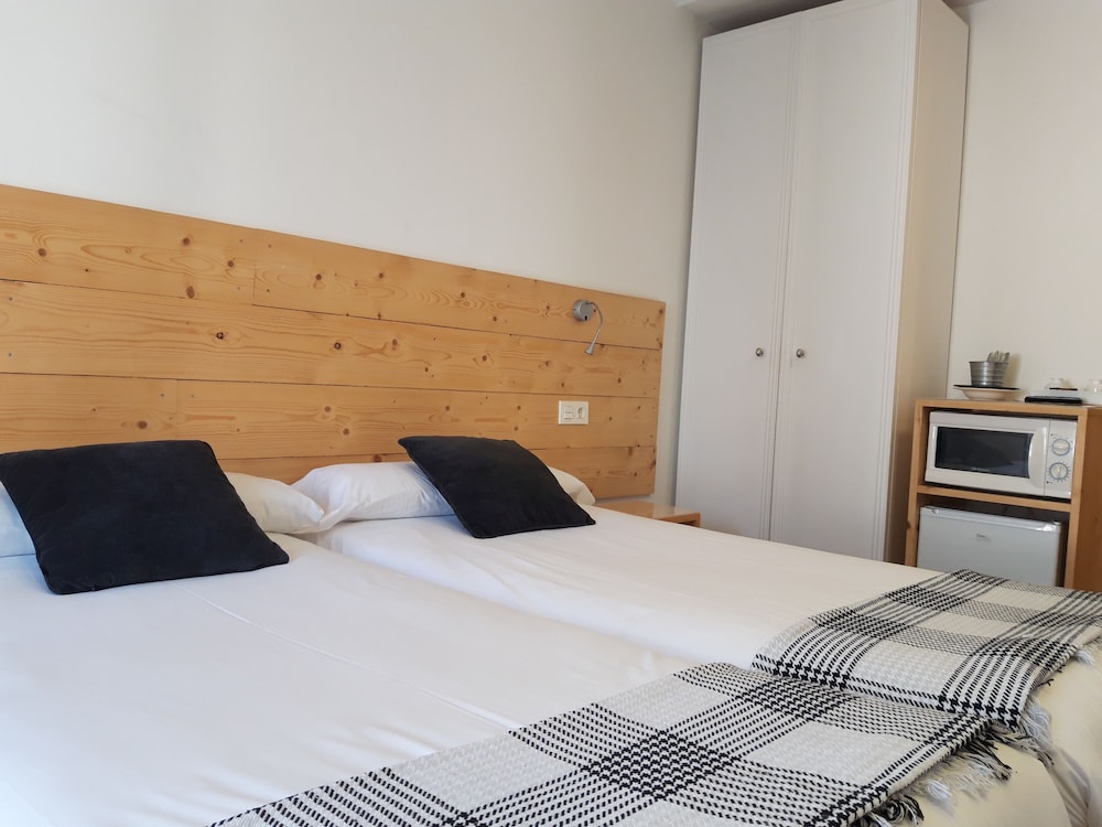 Superior Double Room, Balcony, City View photo 2