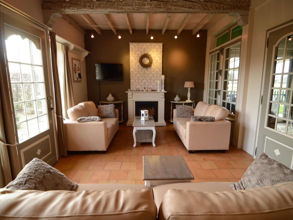House photo 2
