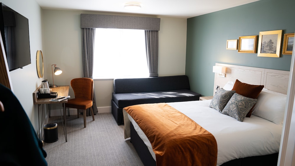 Deluxe Room - Photo 2