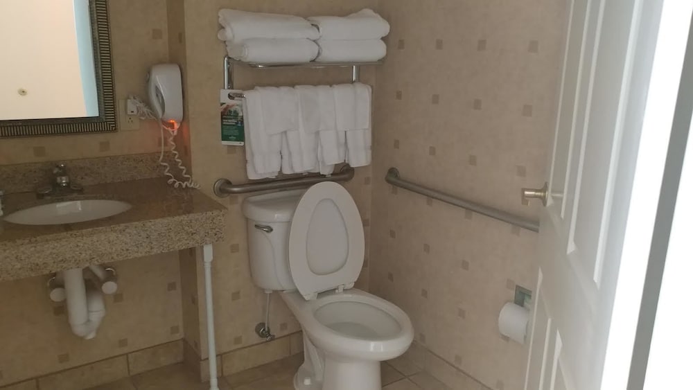 Room, Accessible - Photo 2