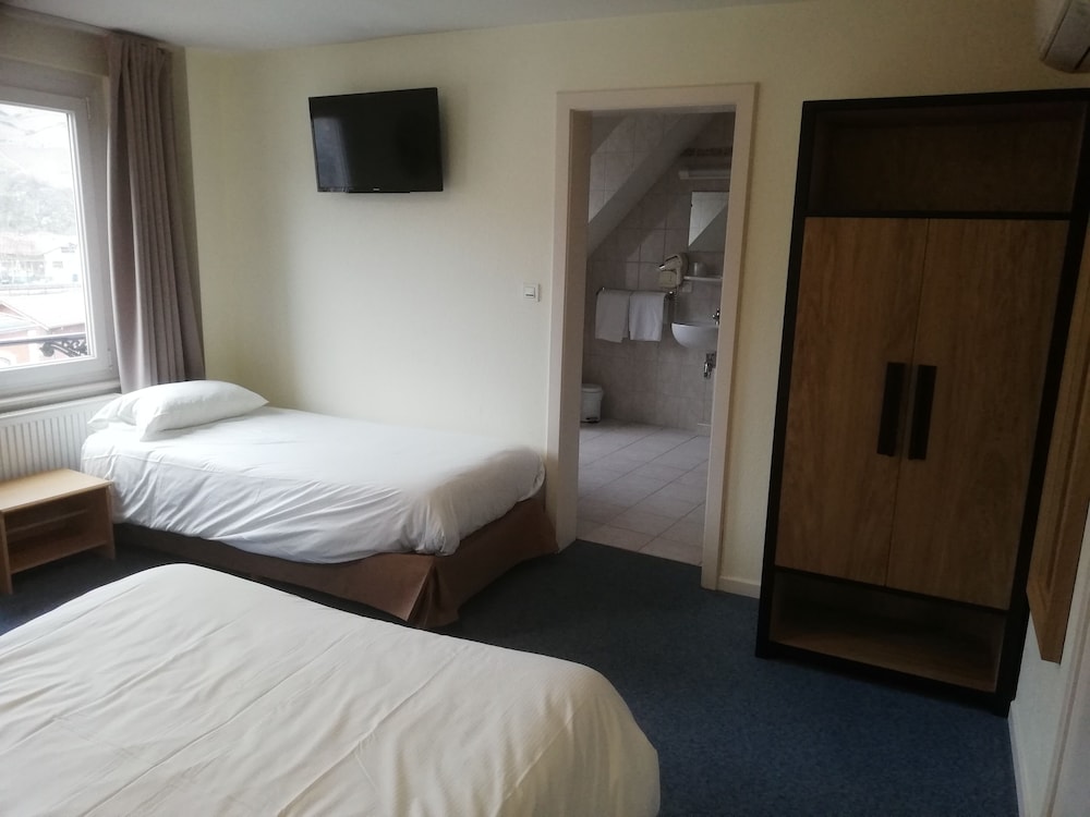 Twin Room photo 3