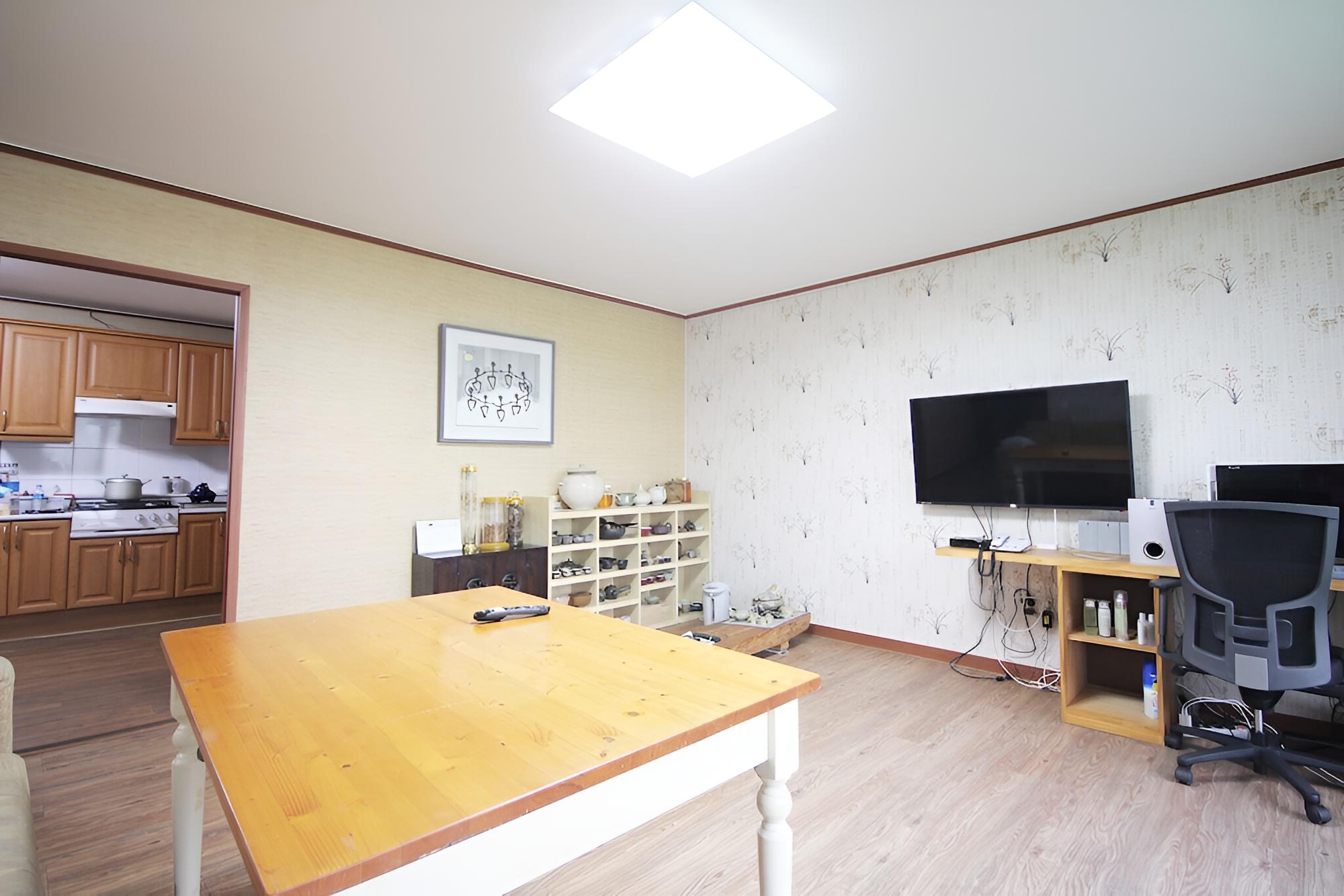 Room (Penthouse (106)) photo 2