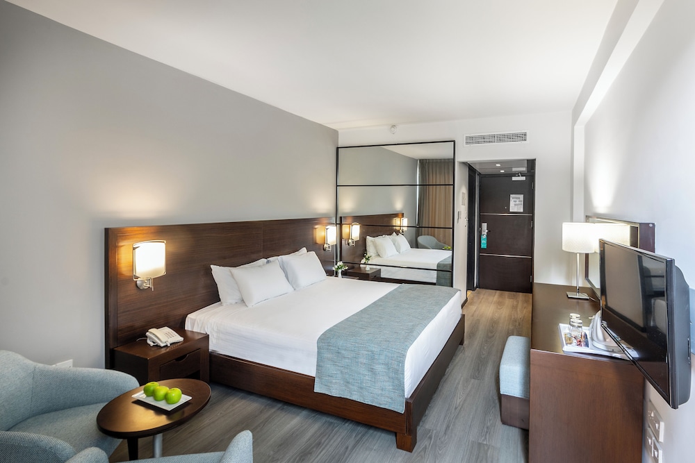 Superior Room, Balcony - Photo 3