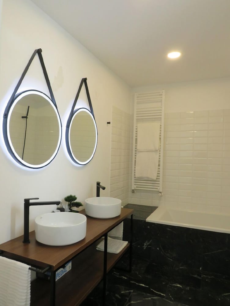 Luxury Apartment photo 2